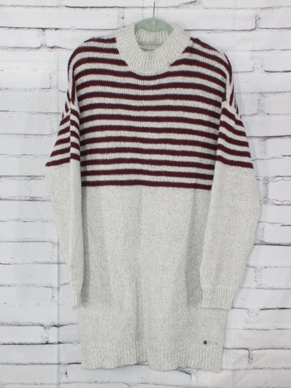 Volcom Cold Daze Heather Gray Wine Mockneck Sweater Knit Dress Medium